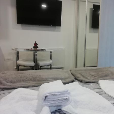 Apartman Centar 1 Užice Buitenkant foto