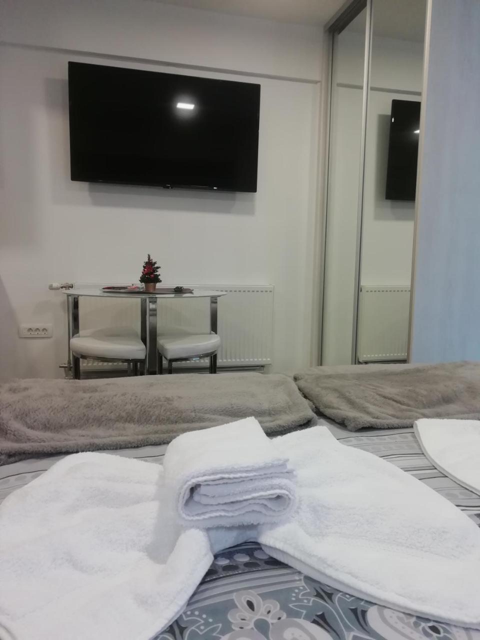 Apartman Centar 1 Užice Buitenkant foto