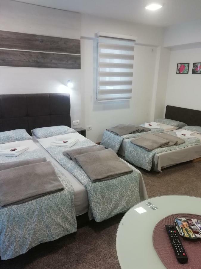 Apartman Centar 1 Užice Buitenkant foto